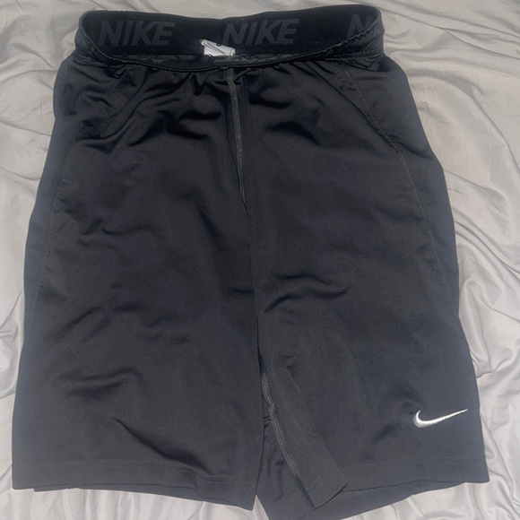 Nike athletic shorts - Picture 1 of 2